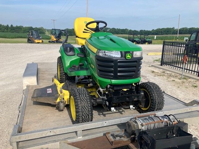 2019 John Deere X758 Image