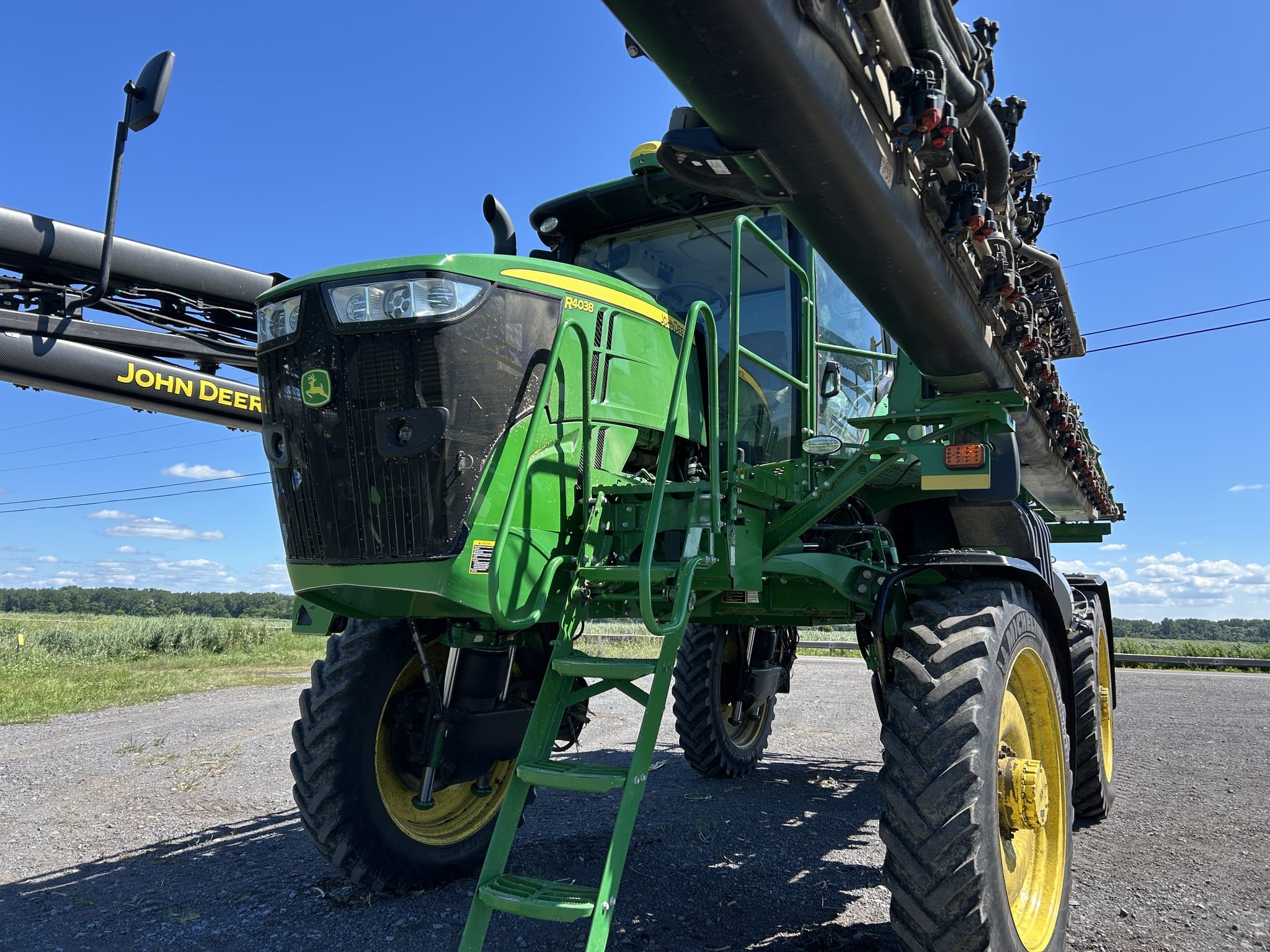 2018 John Deere R4038 Image
