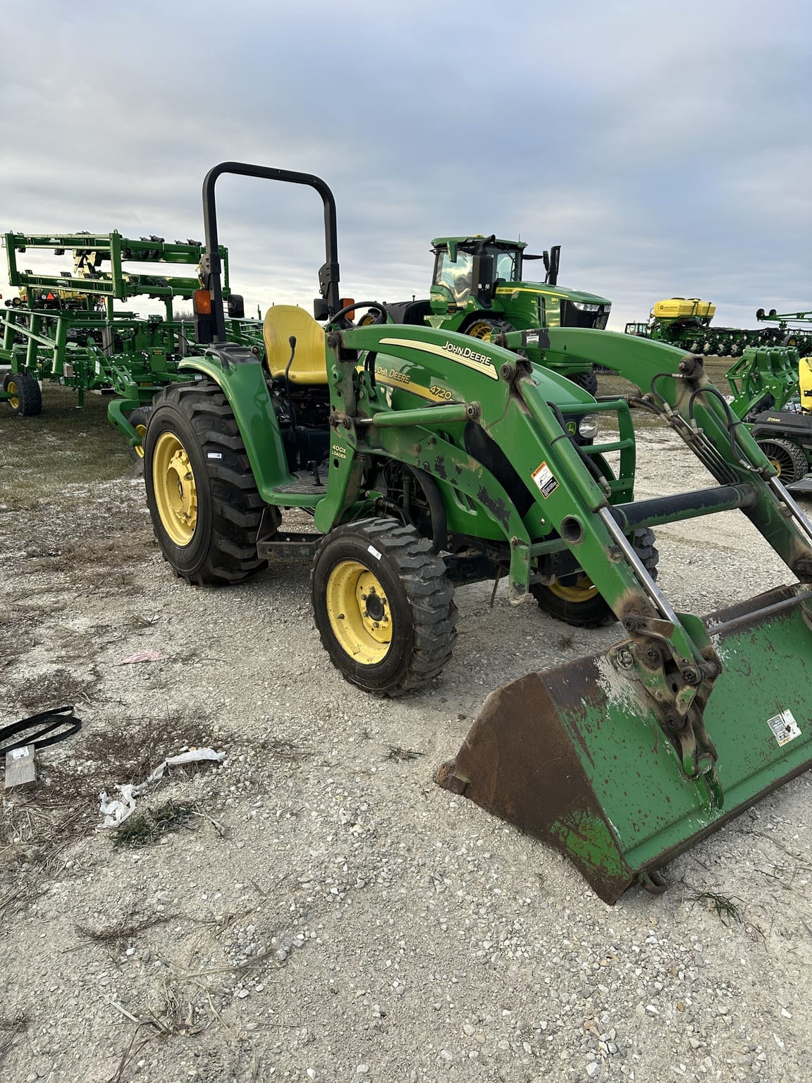 2005 John Deere 4720 Image
