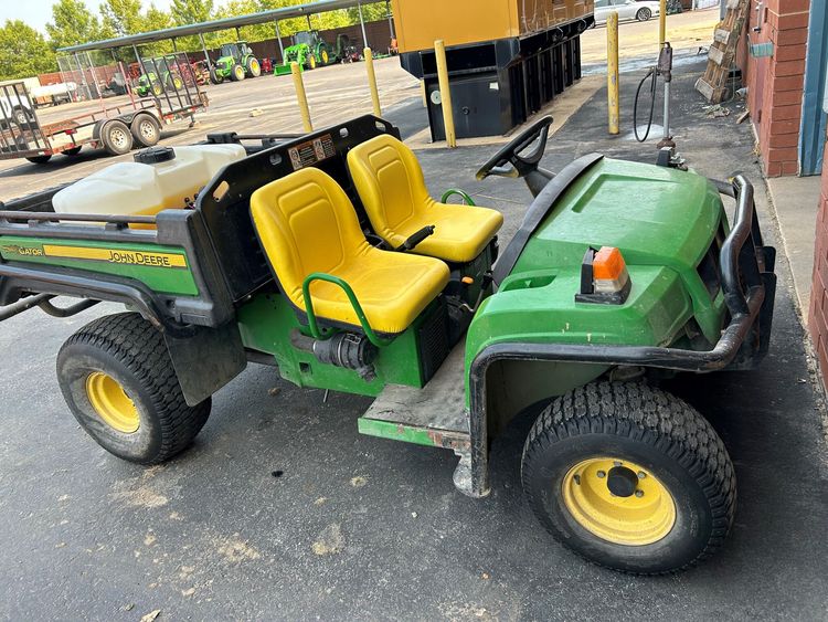 2013 John Deere 4X2 Image