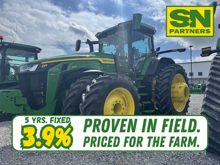 2024 John Deere 8R 370 Image