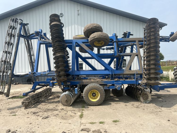 2012 Landoll 7431-29 Image