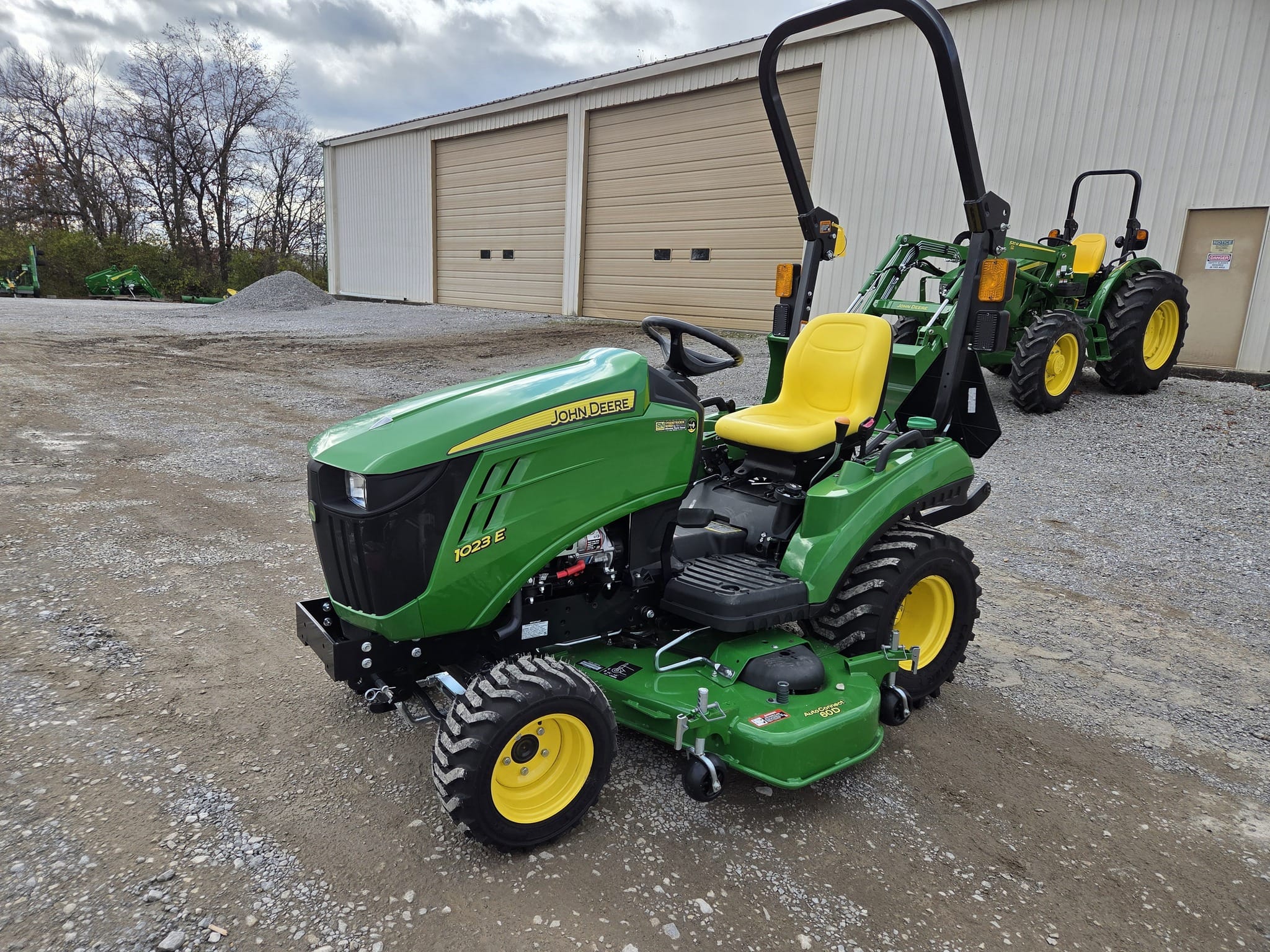 2024 John Deere 1023E Image