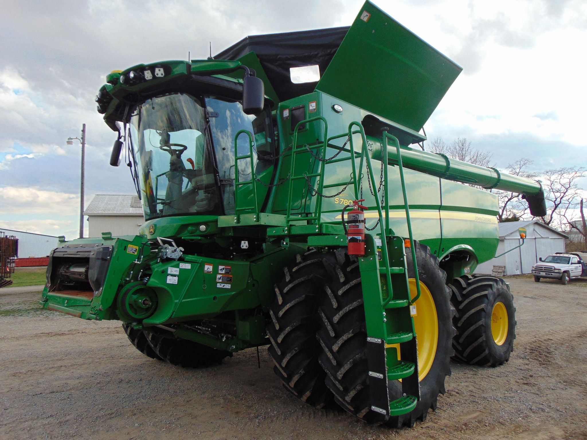 2024 John Deere S780 Image