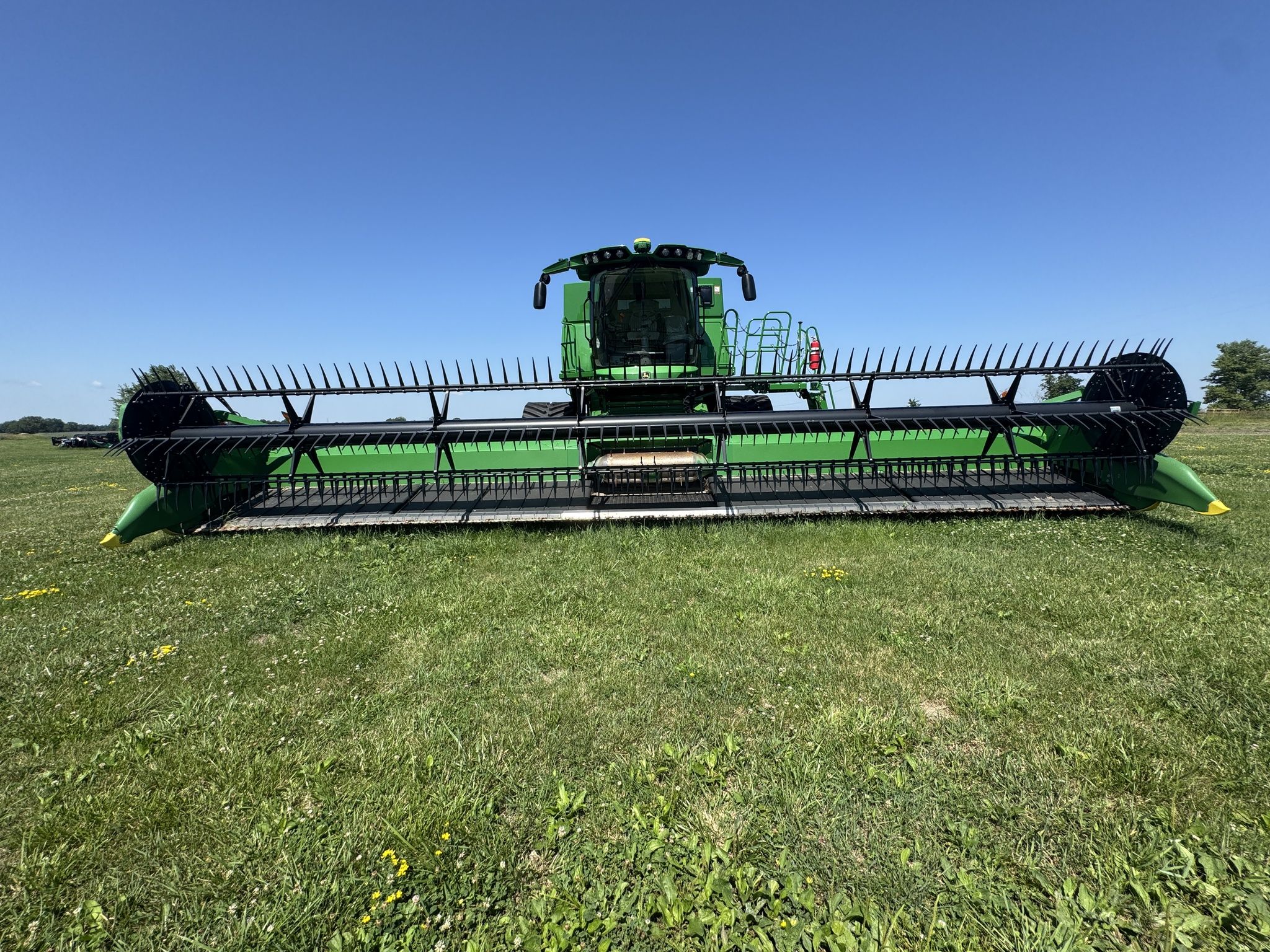 2018 John Deere 635FD Image