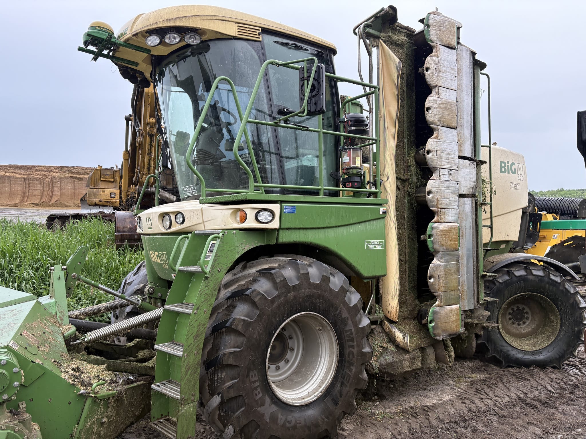 2017 Krone BIG M 420 Image