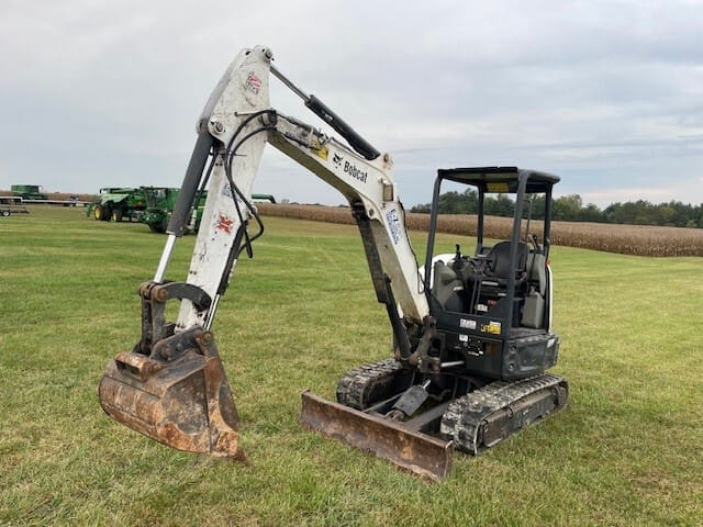 2019 Bobcat E32 Image