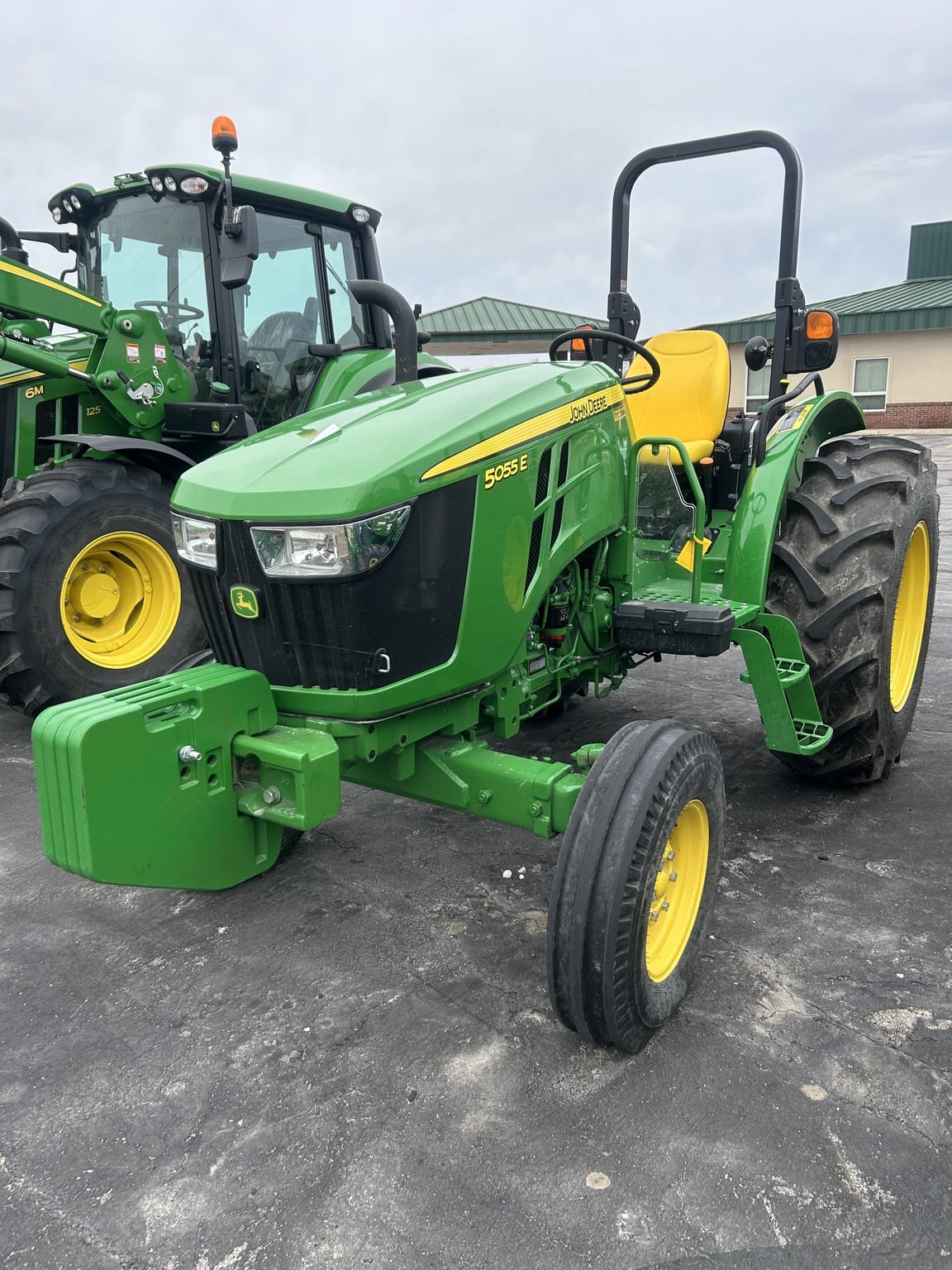 2022 John Deere 5055E Image
