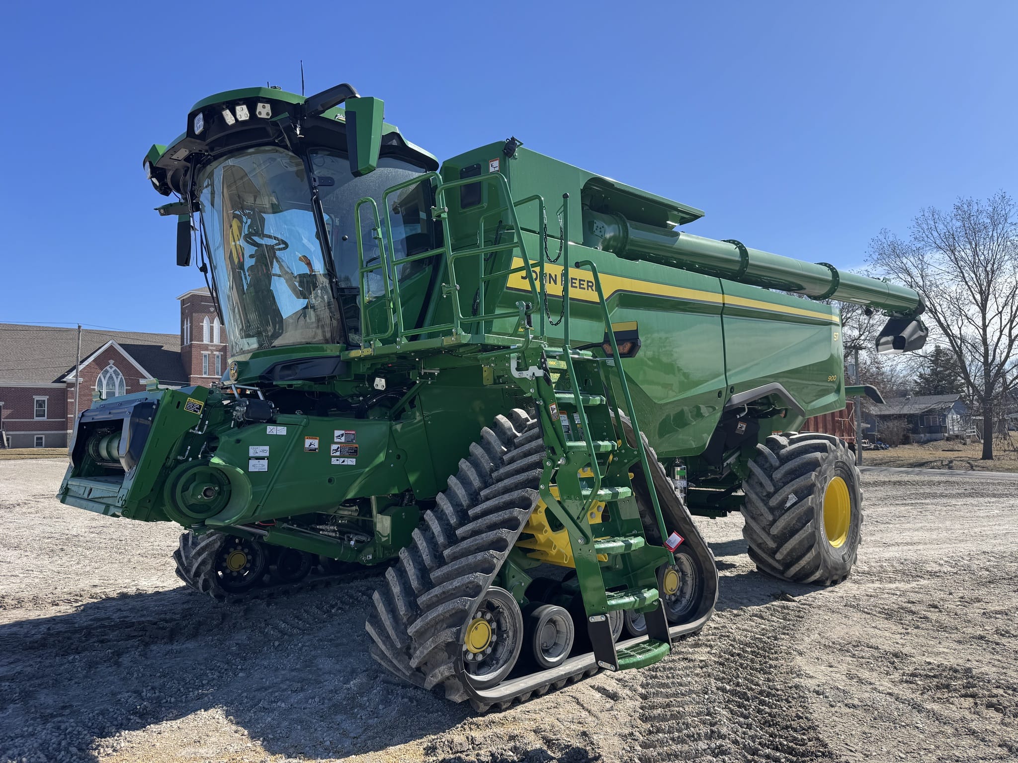 2025 John Deere S7 900 Image
