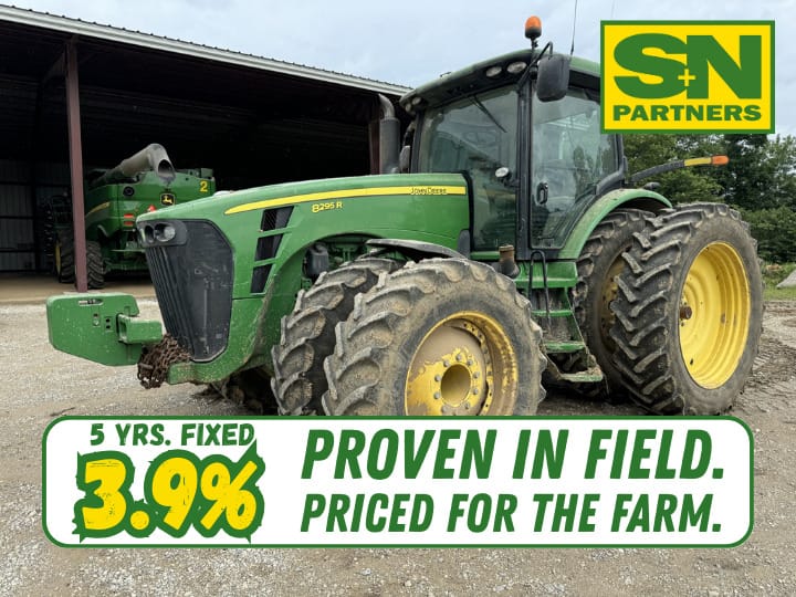 2010 John Deere 8295R Image