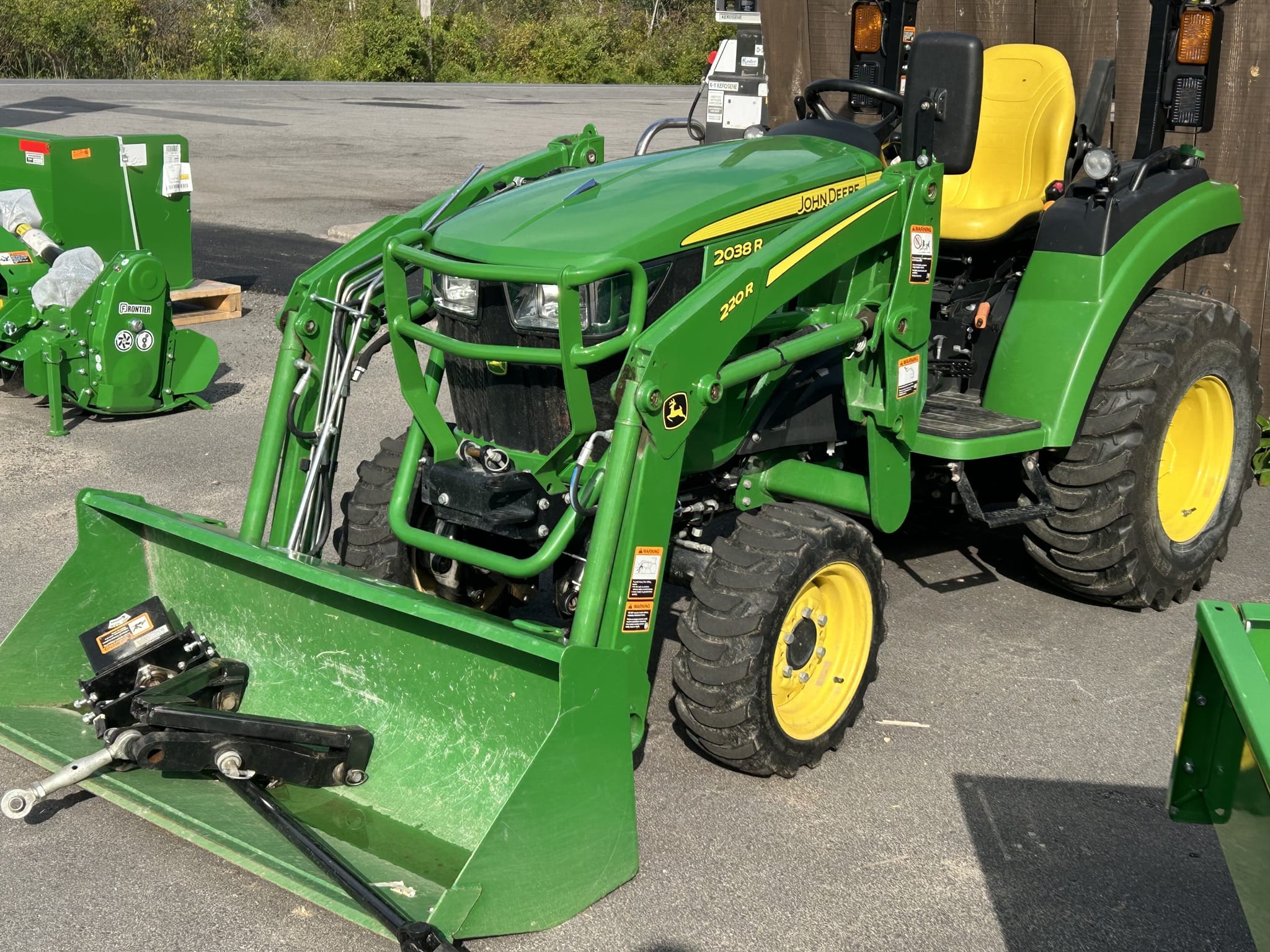 2019 John Deere 2038R Image
