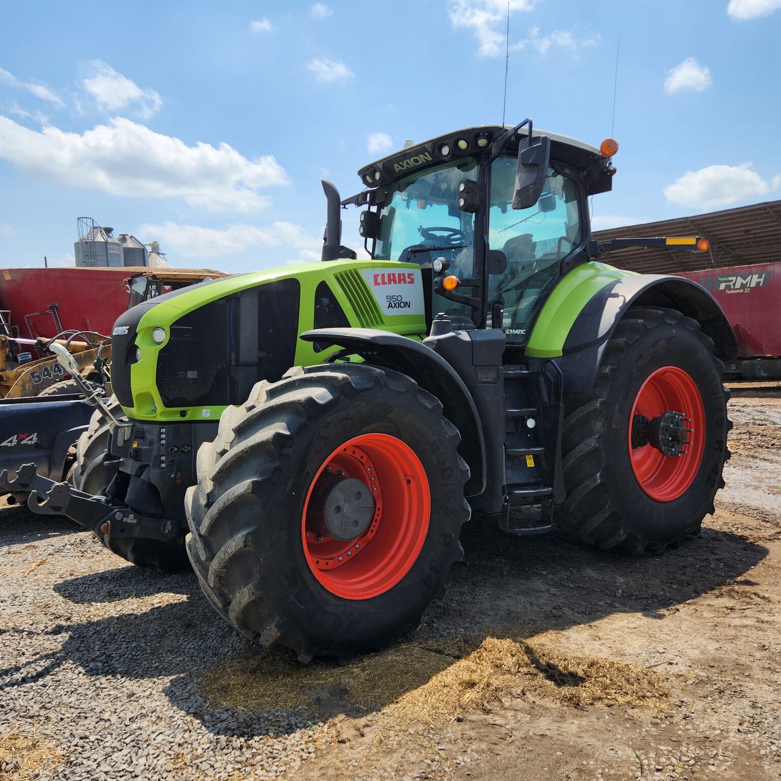 2022 Claas Axion 950 Image