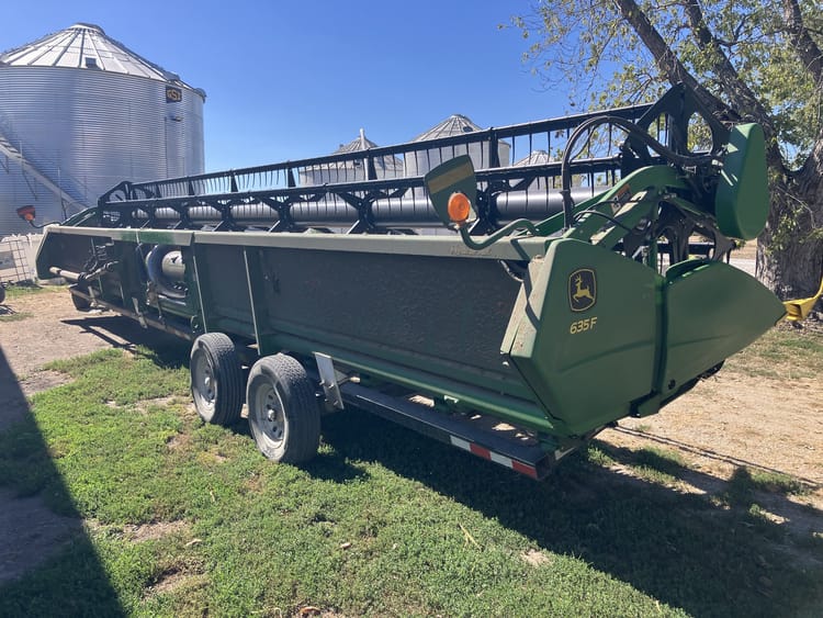 2009 John Deere 635F Image