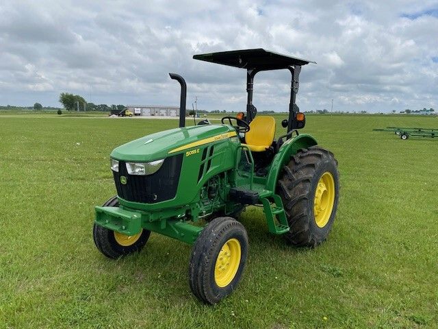 2022 John Deere 5055E Image
