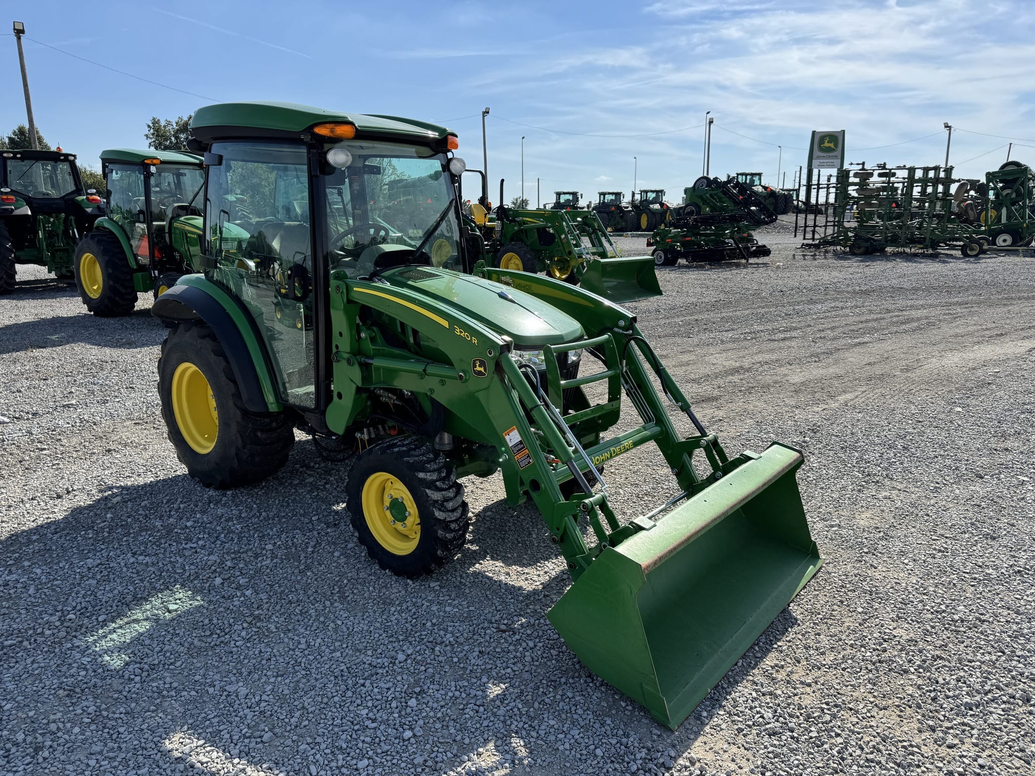 2020 John Deere 3046R Image