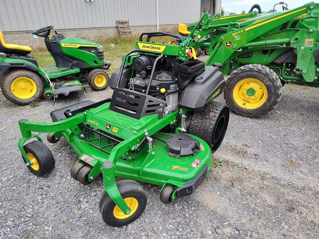 2024 John Deere q850m Image