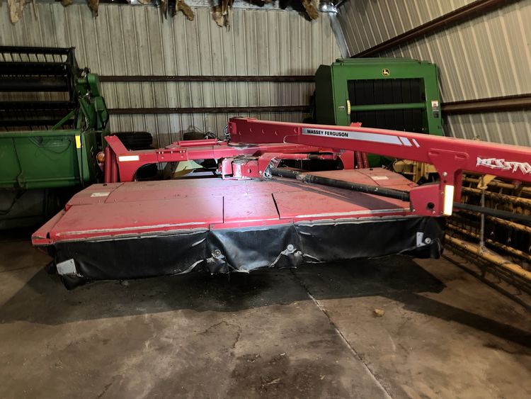 2012 Massey Ferguson 1372 Image