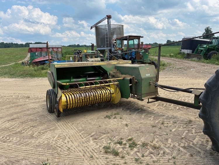 1980 John Deere 336 Image