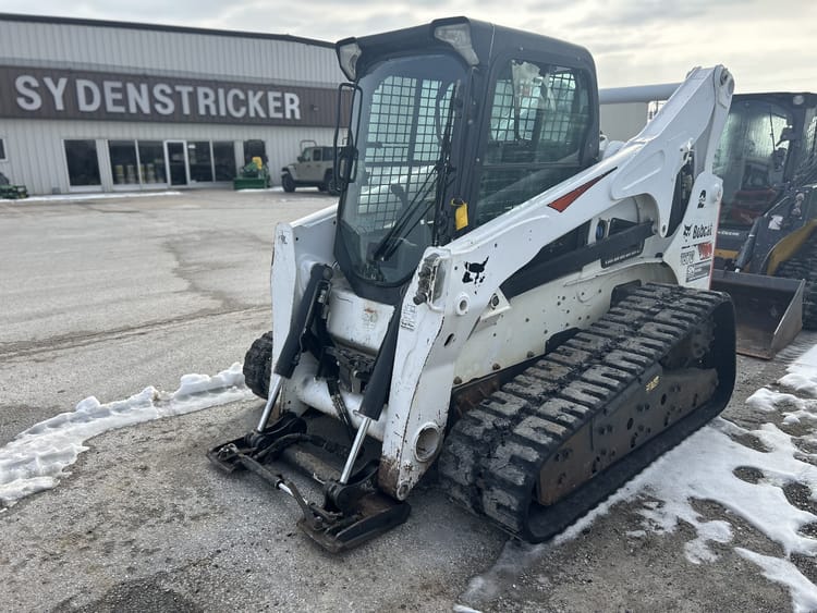 2017 Bobcat T870 Image