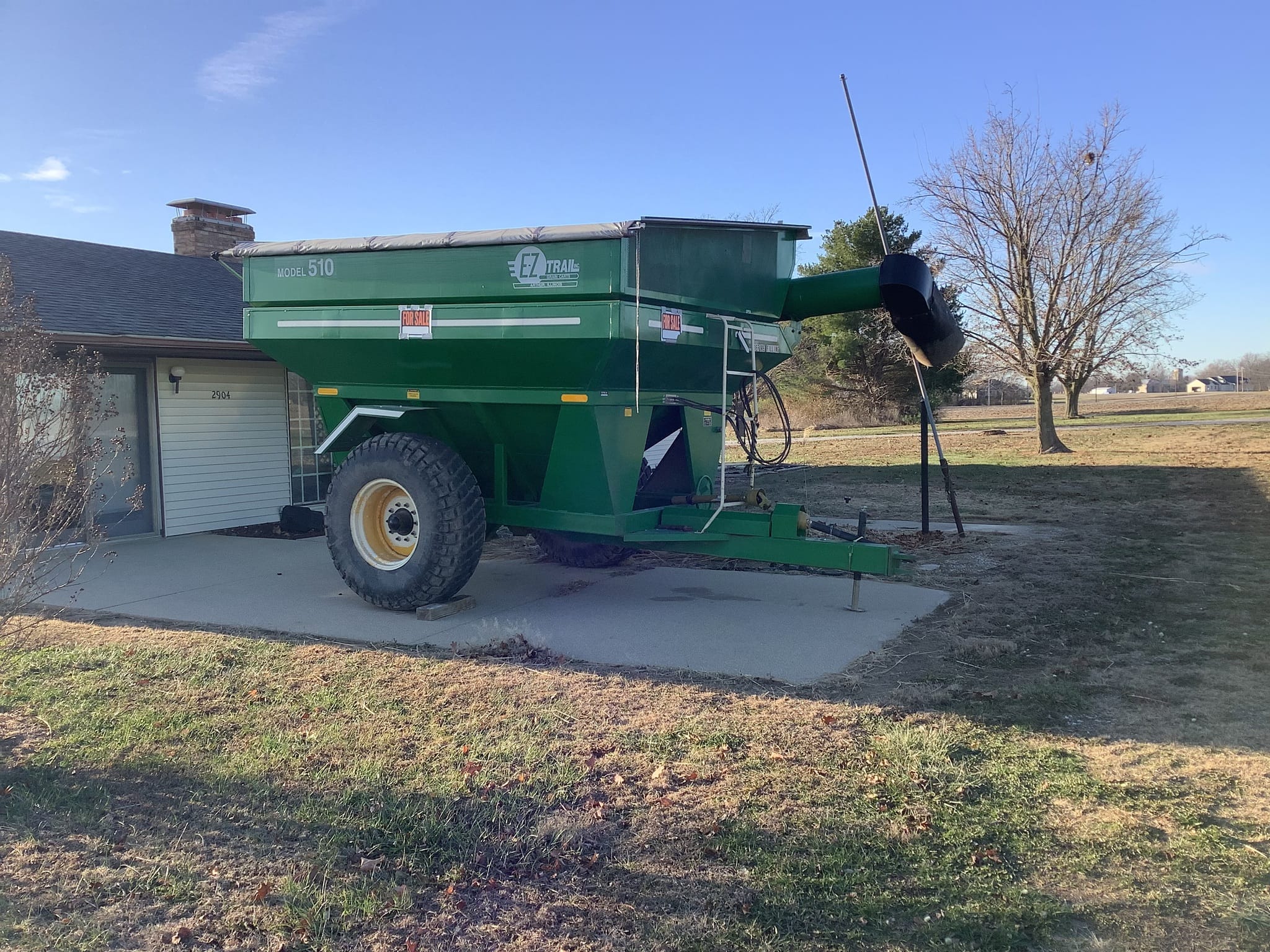 2009 E-Z Trail 510 Image