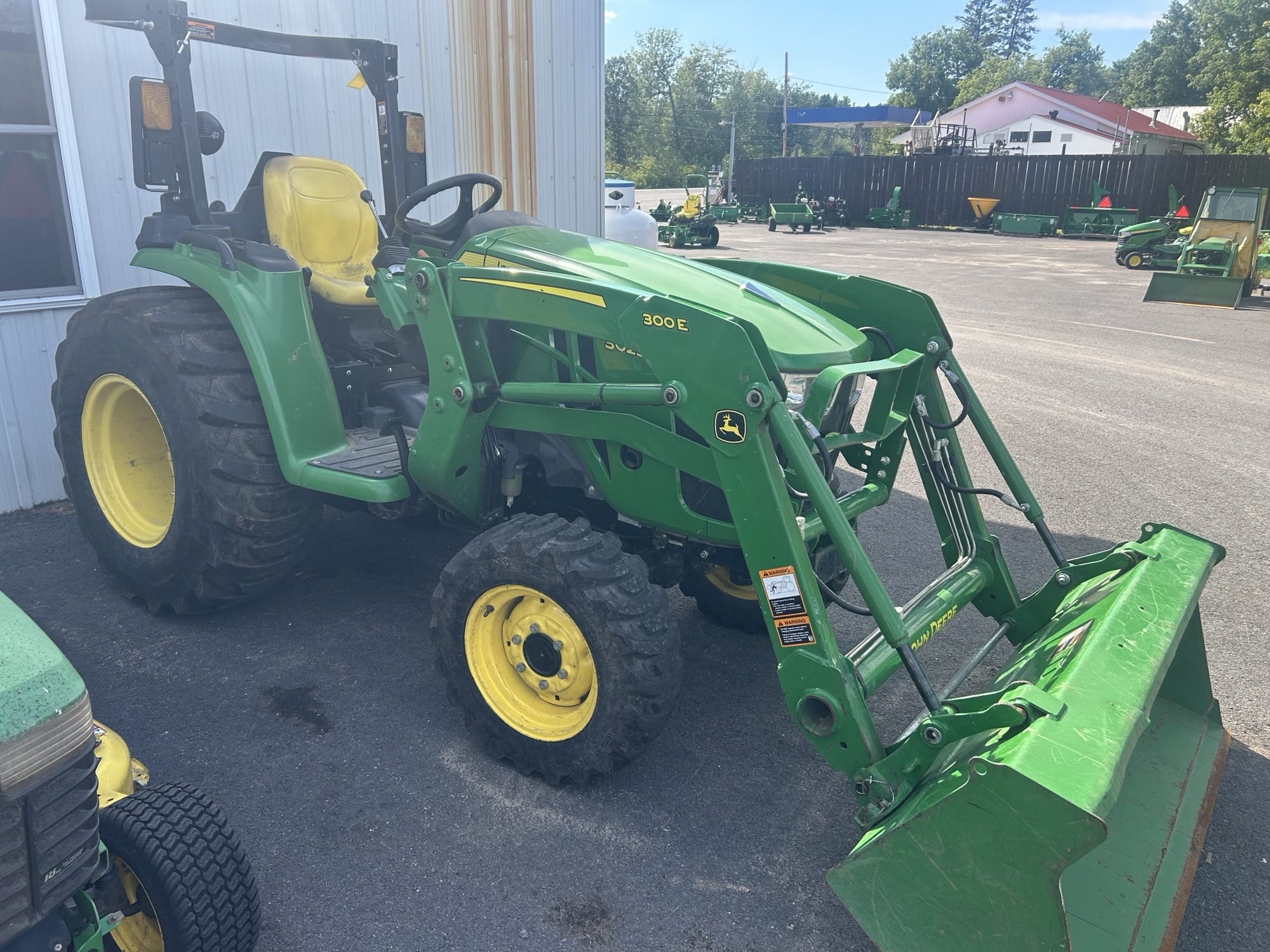 2022 John Deere 3025E Image