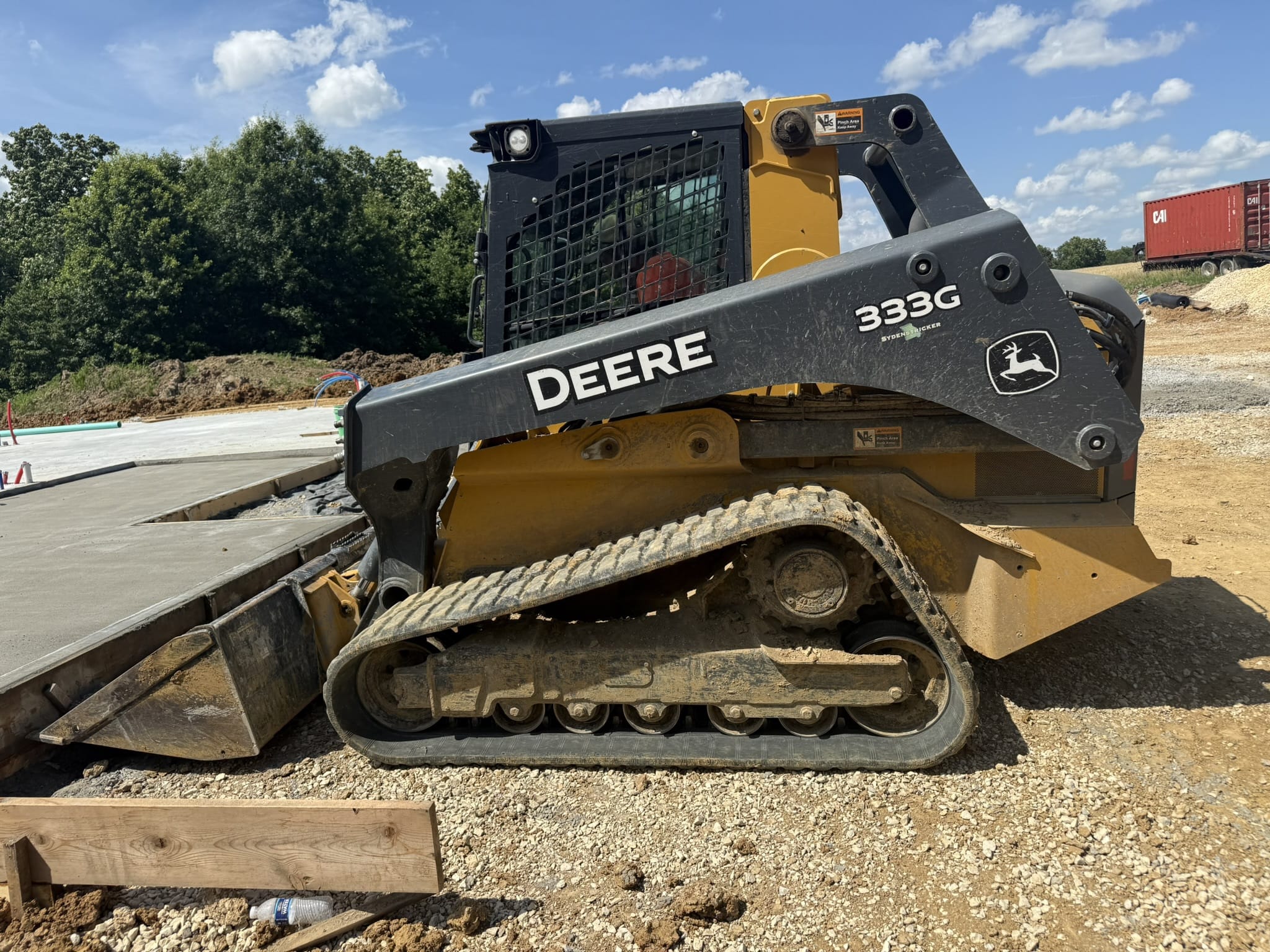 2020 John Deere 333G Image