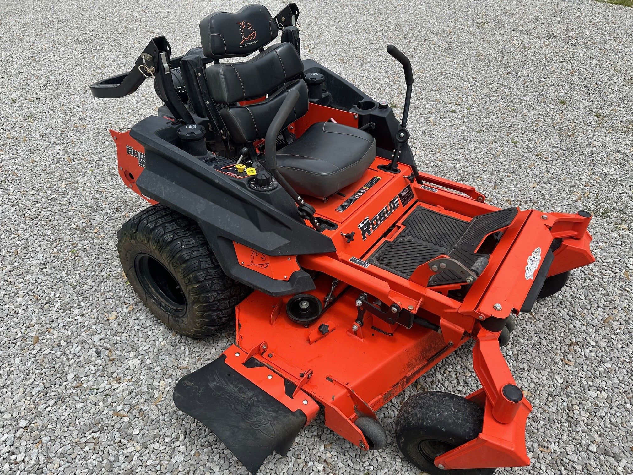 2020 Bad Boy ROGUE 6100 Image
