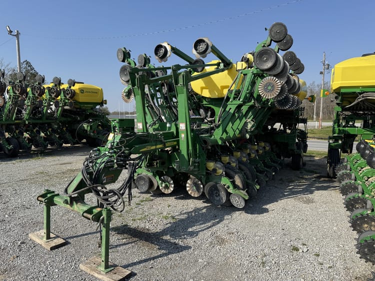 2014 John Deere 1790 Image