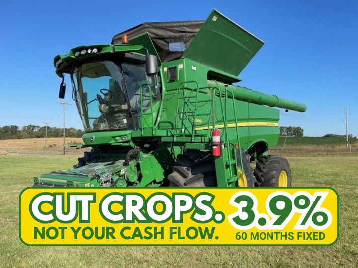 2014 John Deere S680 Image