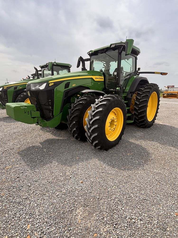 2024 John Deere 8R 410 Image