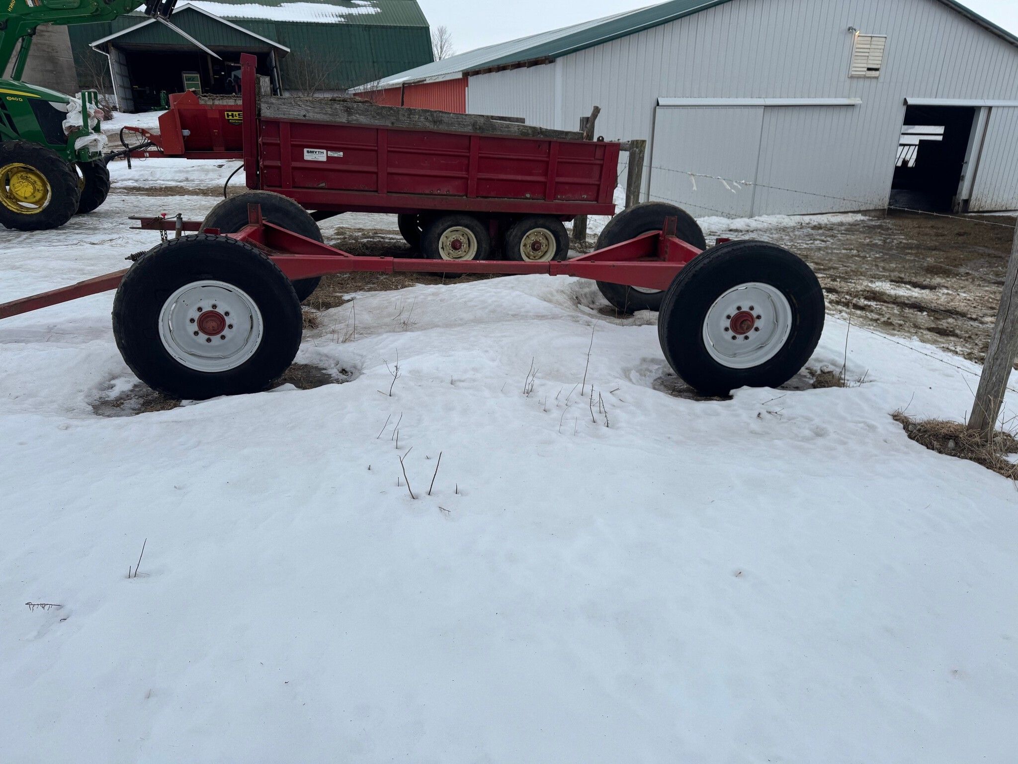 2000 H&S 412 Image