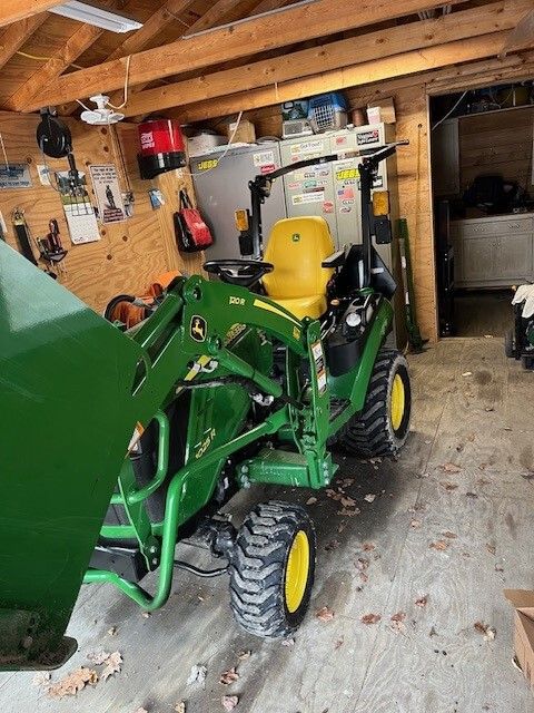 2024 John Deere 1025R Image