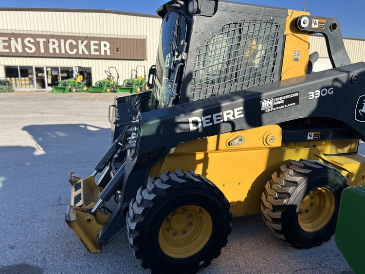 2020 John Deere 330G Image