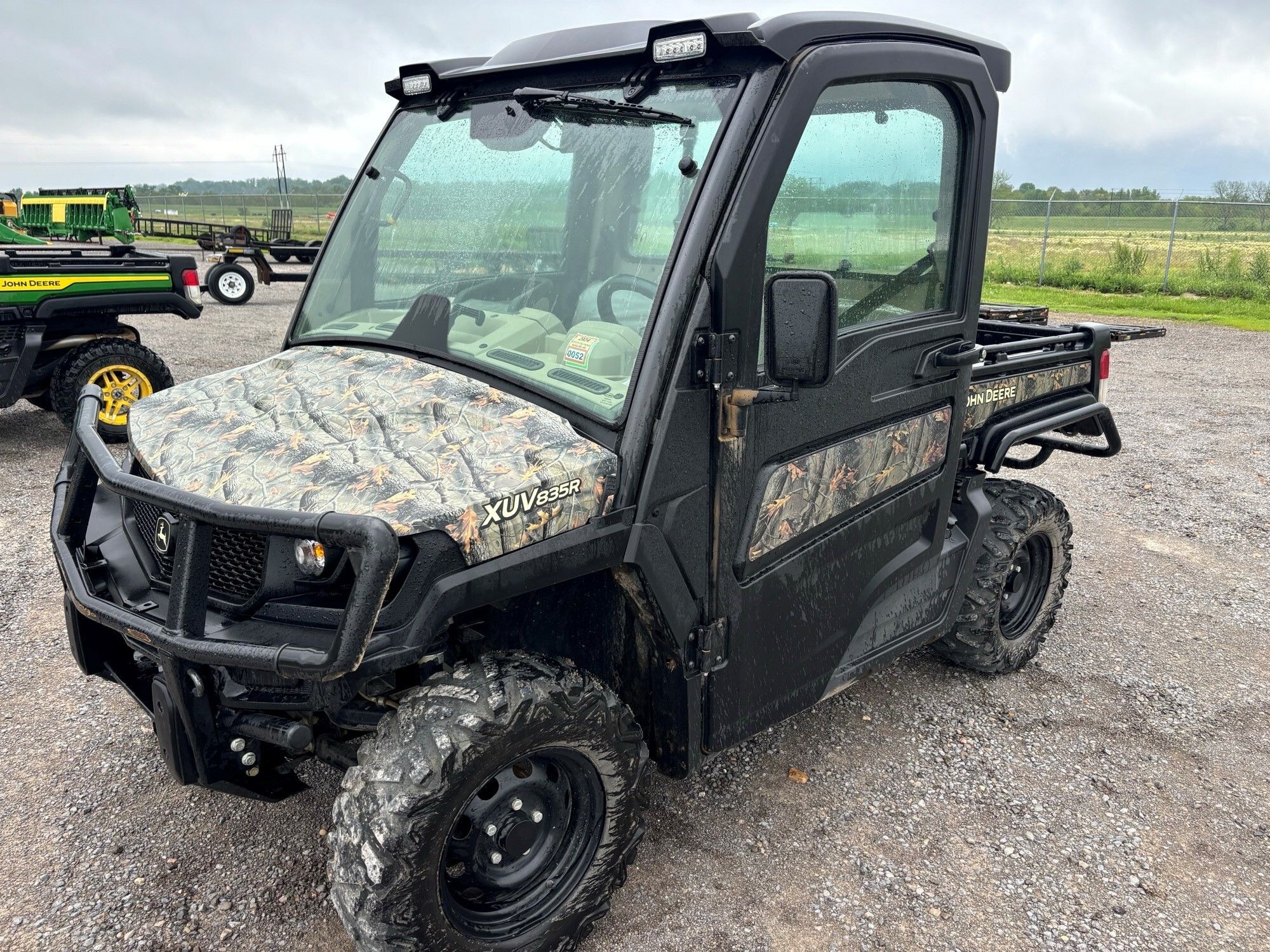 2019 John Deere XUV 835R Image