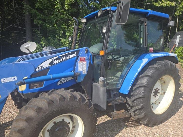 2006 New Holland TL90A Image