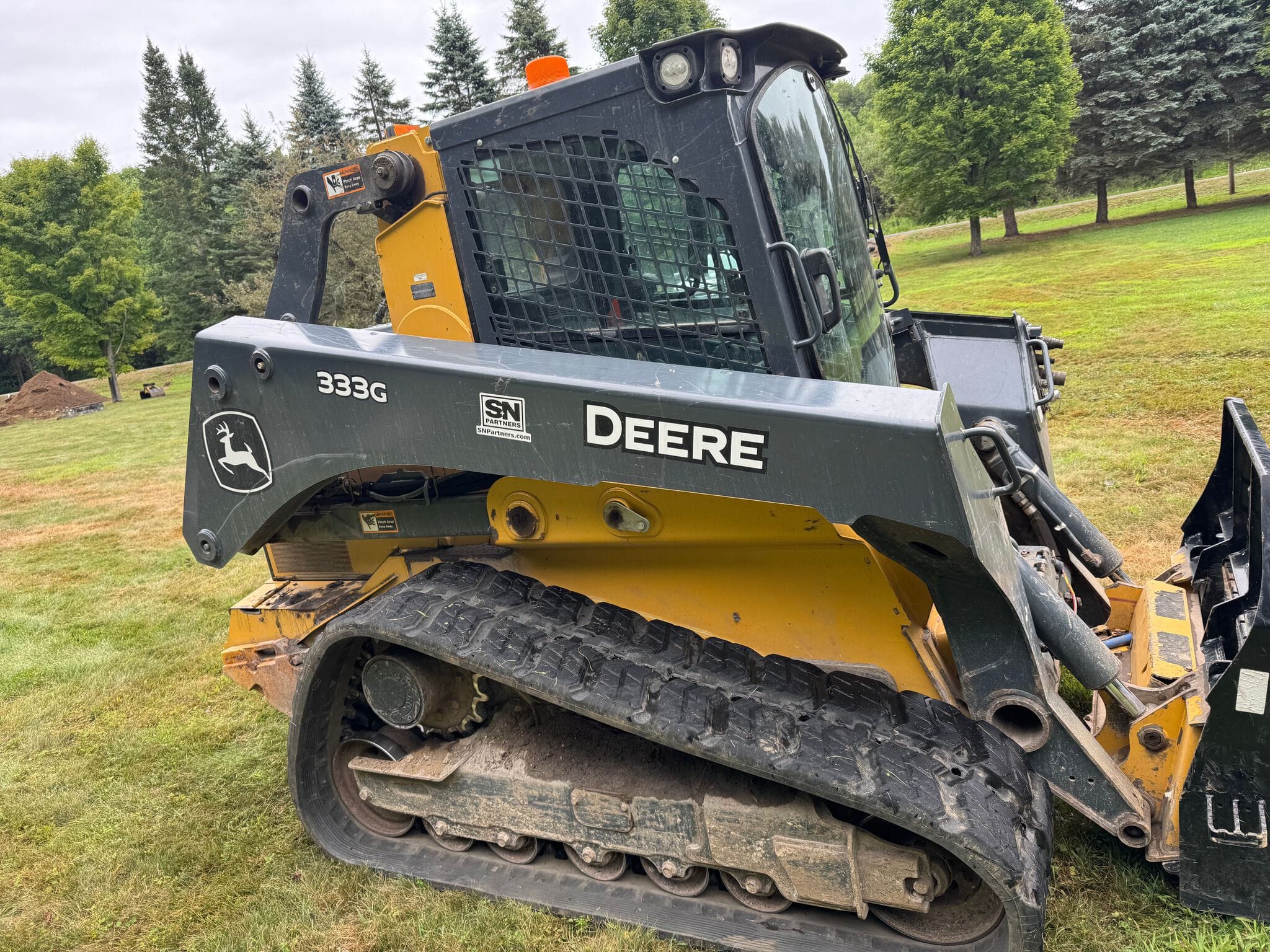 2019 John Deere 333G Image