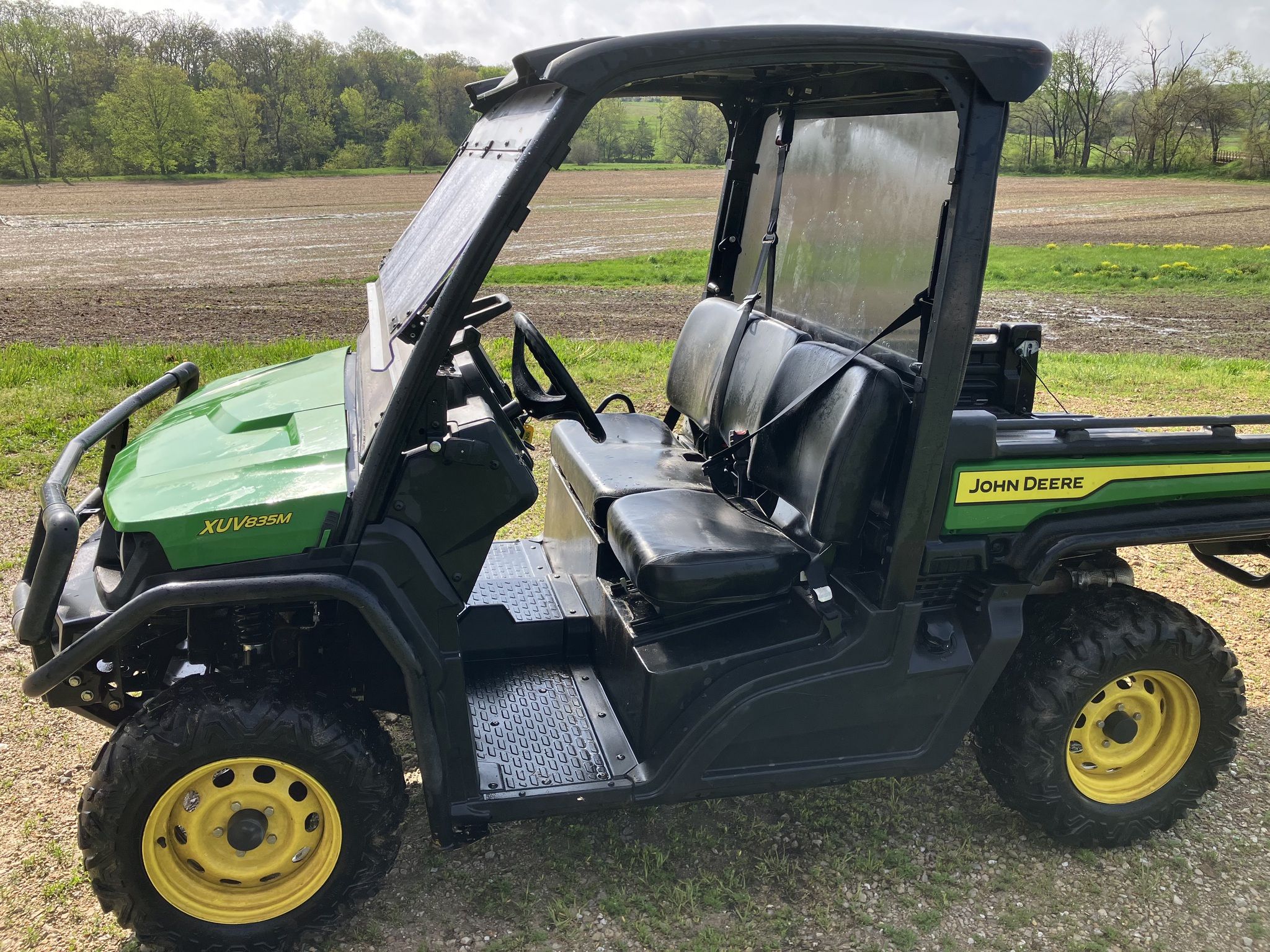 2024 John Deere XUV 835M Image