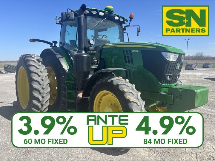 2015 John Deere 6195R Image