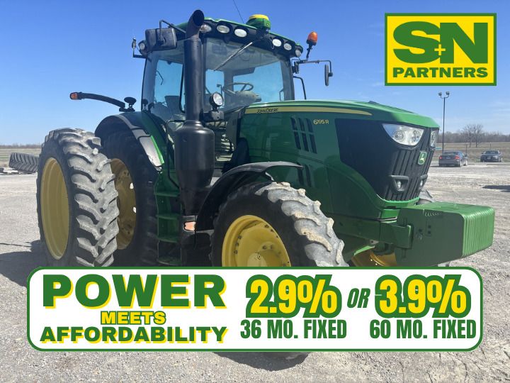 2015 John Deere 6195R Image