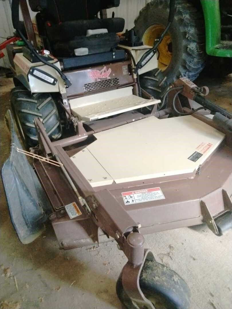 2021 Grasshopper 725d Image