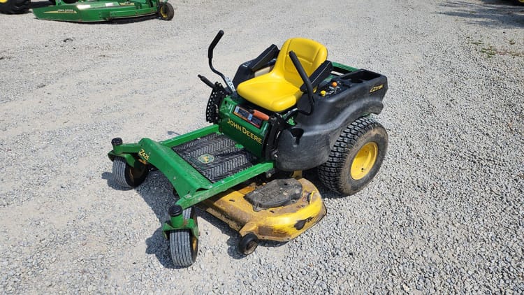 2009 John Deere Z425 Image