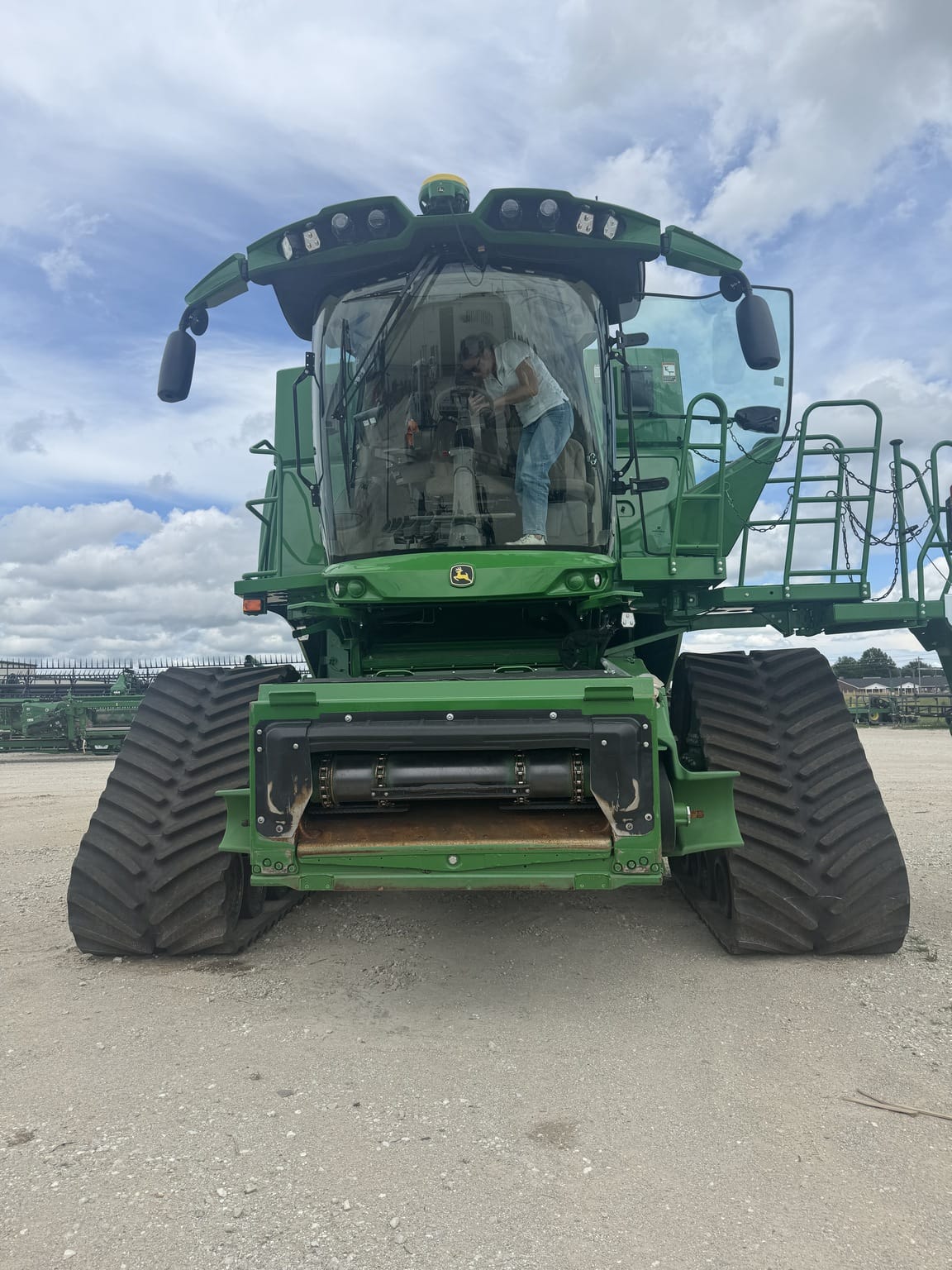 2024 John Deere S780 Image