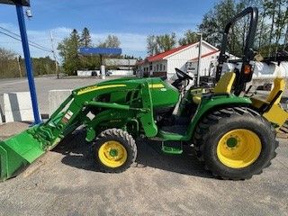 2017 John Deere 3046R Image