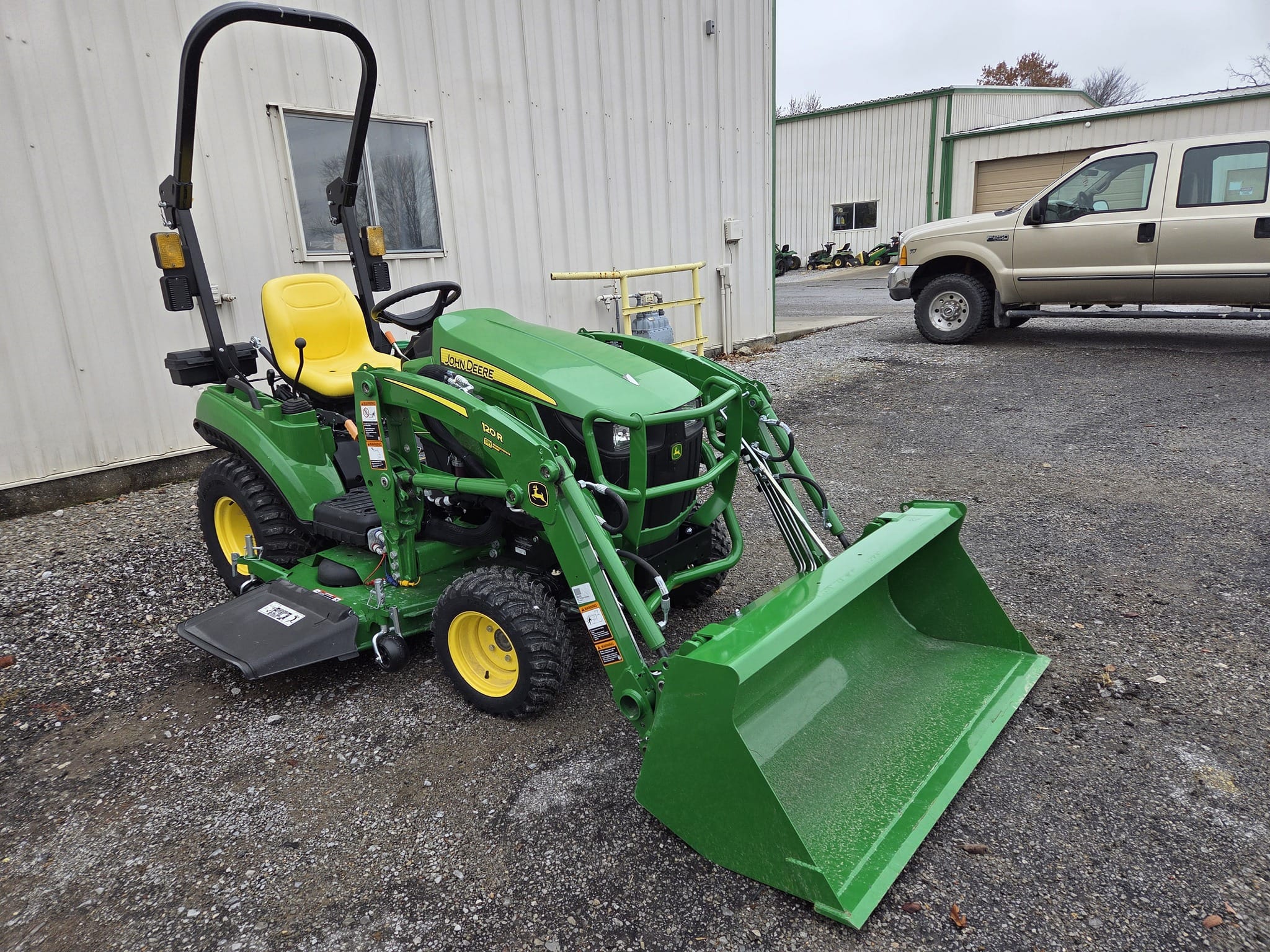 2024 John Deere 1023E Image