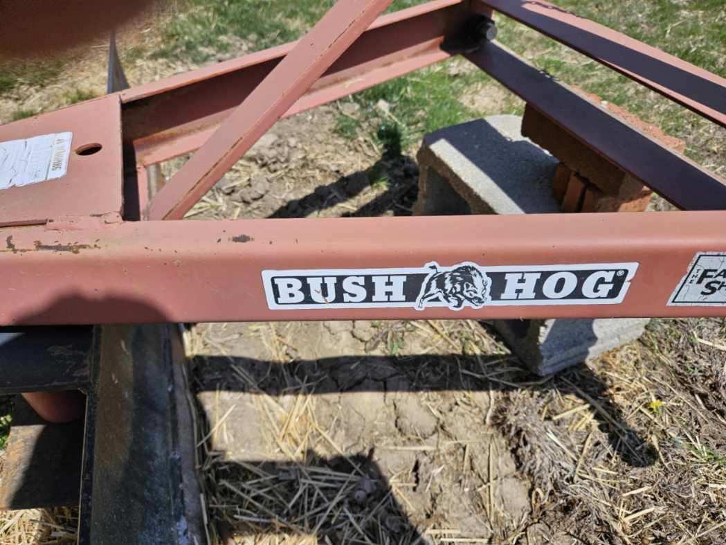 Bush Hog 25-06
