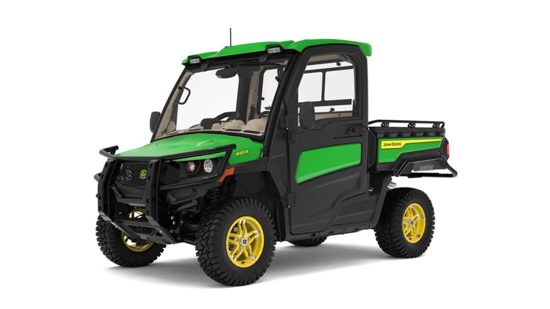 XUV 845R with Premium Cab