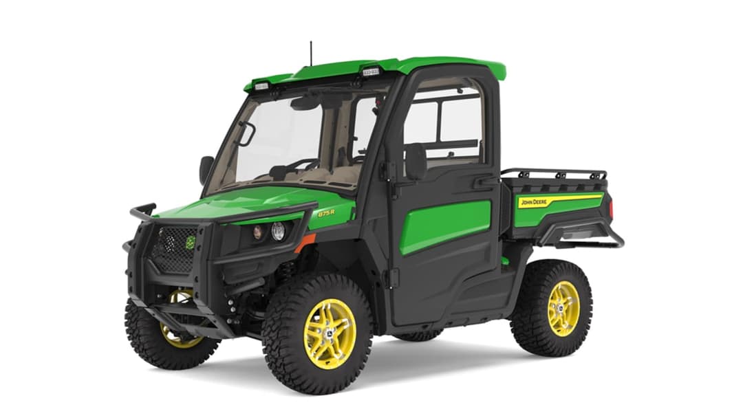 XUV 875R Premium Cab Diesel