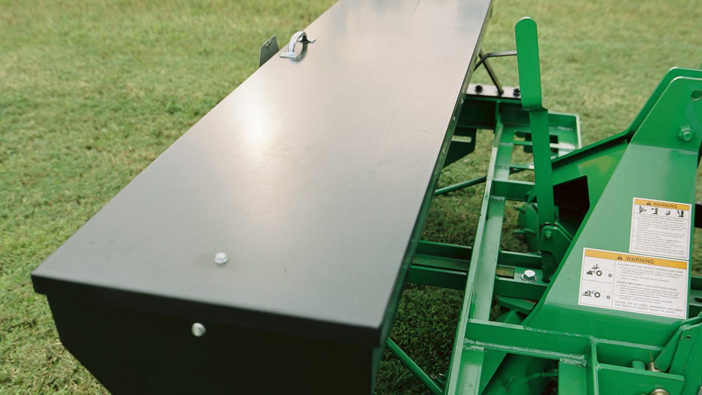 TR20 Series Overseeders - Sydenstricker Nobbe Partners